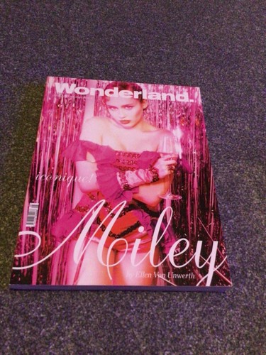 Wonderland Magazine Miley Cyrus by Ellen von Unwerth Troye Sivan 2018 NEW