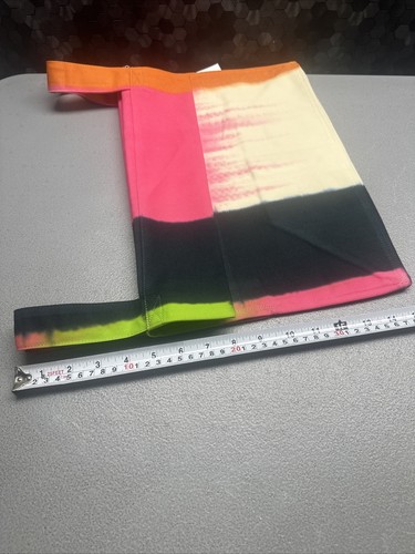 I32 5. ISSEY MIYAKE TOTE BAG - Picture 10 of 10