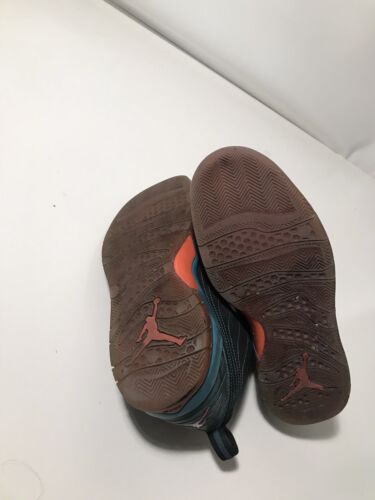 Nike Air Jordan Velocity Basketball Herrenschuhe schwarz 688975-025 Größe 9,5 - Bild 6 von 8