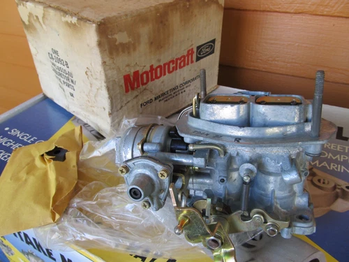 NOS 1974 74 FORD PINTO CARBURETOR D4PZ-9510-AU