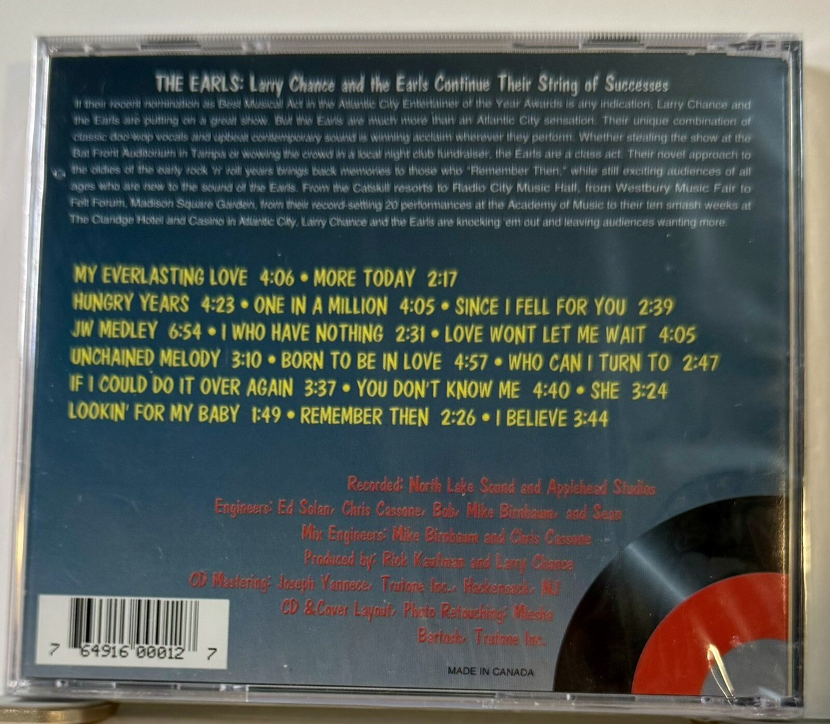 【中古】 Larry Chance &amp; Earls / I Love Christmas I'll Be Home For Christmas - YouTube