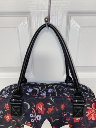 Borsa a mano Adidas multicolore motivi floreali 15,5” x 10” x 4” - Foto 2 di 15