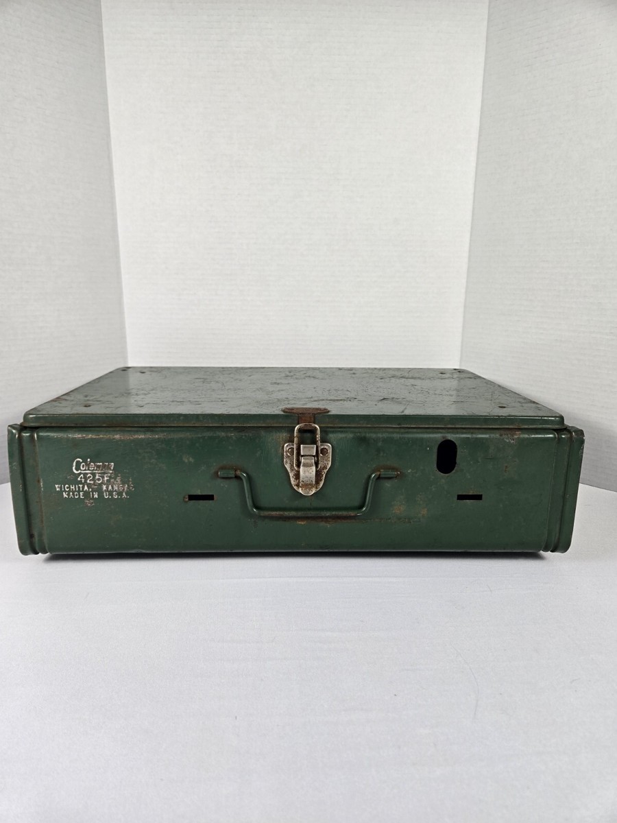 COLEMAN 2 BURNER CAMP STOVE 425F 4/1986 Untested Vintage
