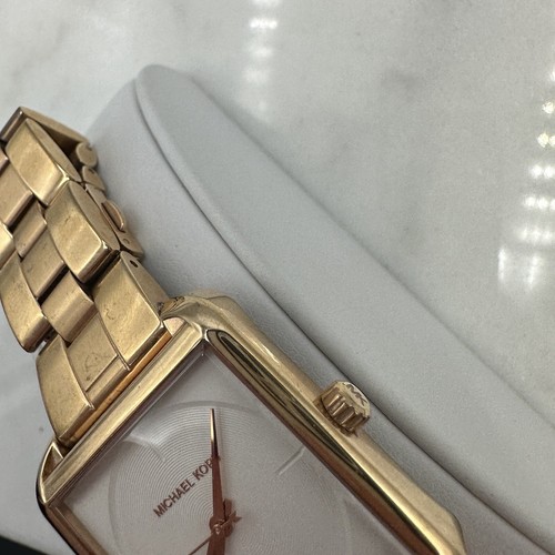 Michael Kors MK3645 Lake White Dial Rose Gold Tone 32mm Ladies Wrist Watch - Picture 7 of 16