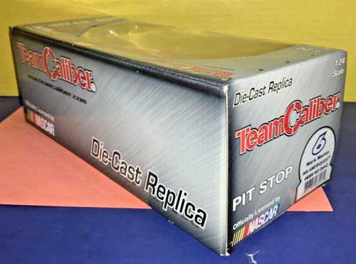 2006 TeamCaliber NASCAR Pit Stop Mark Martin #06 Ameriquest - NIB - Picture 6 of 12