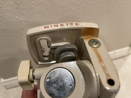Vintage Minette Tripod for Camera / Camcorder Functioning - Picture 2 of 5