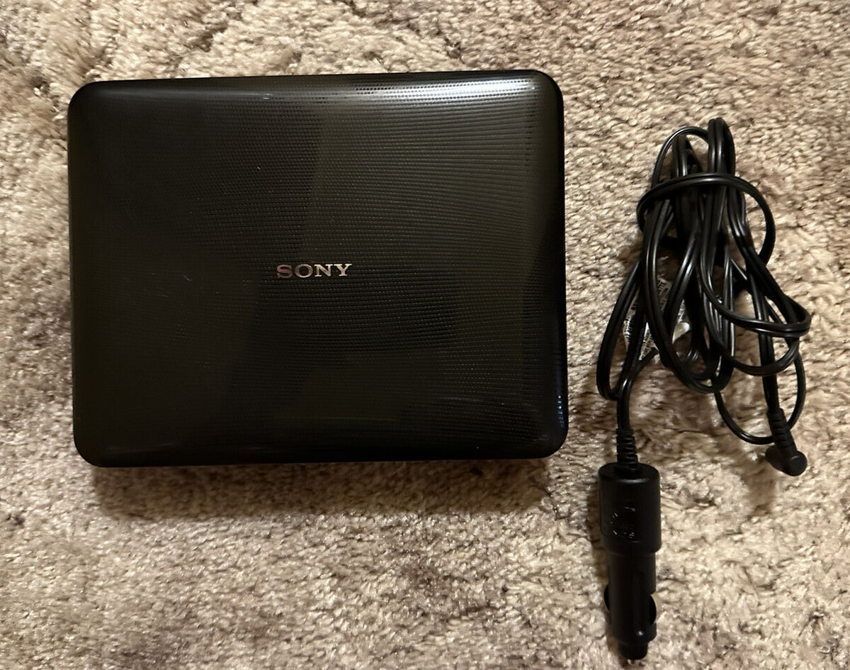 Sony DVP-FX750 Portable DVD Player with 7” Screen In Box w Sony DVP-FX750 Portable DVD Player with 7” Screen In Box w