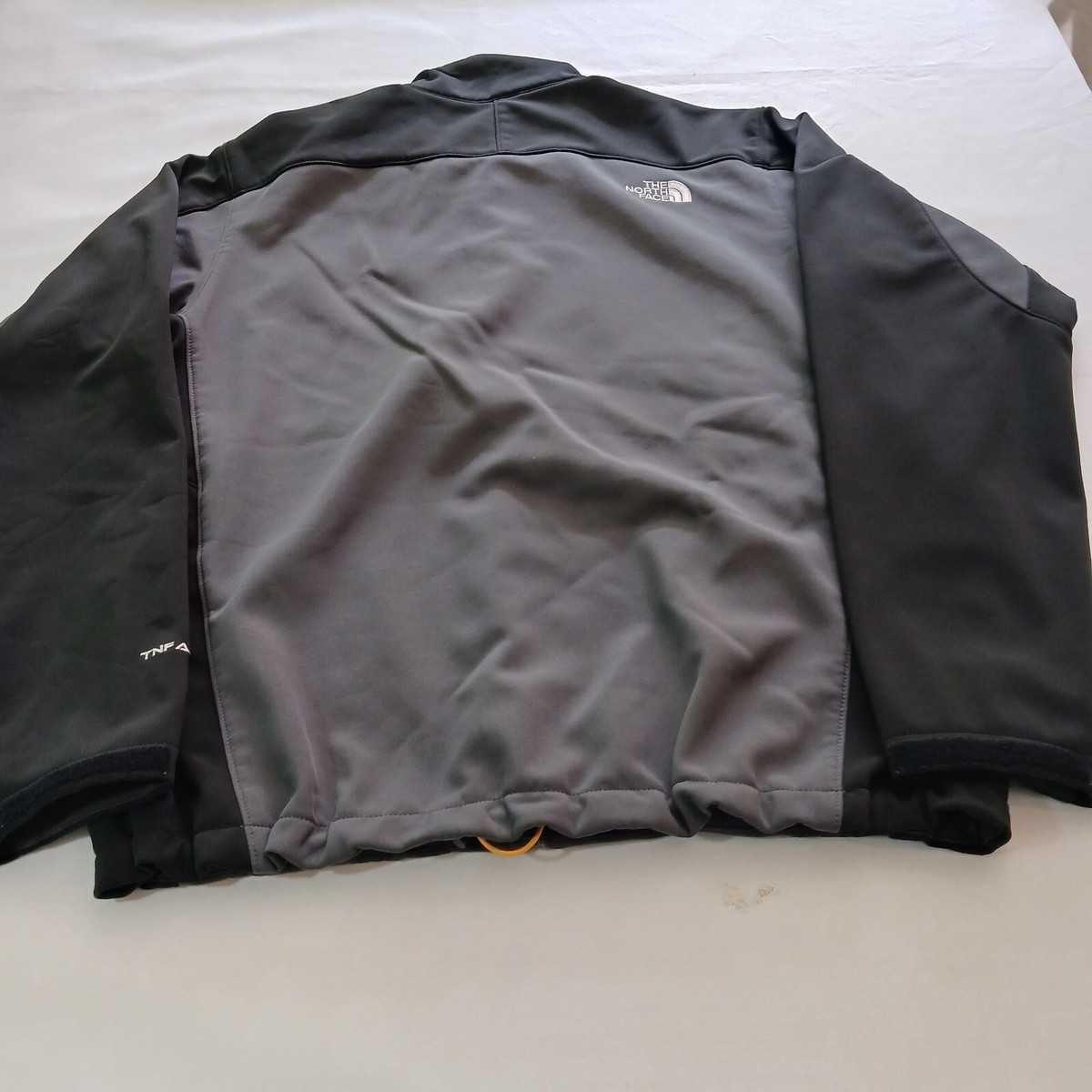 THE NORTH FACE Black & Gray Jacket RN#61661 CA 30516 Full