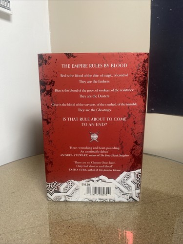 Saraa El-Arifi The Final Strife Waterstones 1. Auflage exklusiv Red Edge Debüt - Bild 3 von 7