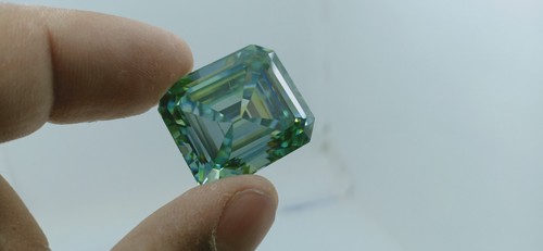 loose diamond Emerald cut /moissanite diamond blue color 42.20 ct Ring pcs big - Picture 5 of 7