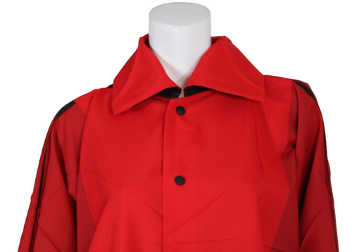 Abrigo reversible ISSEY MIYAKE rojo y negro tejido con cuello gabardina 3 L - Imagen 7 de 12
