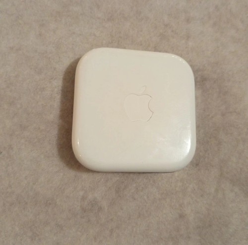 Genuine Apple iPhone Wired 3.5mm Jack Earphones Headset New Open Box