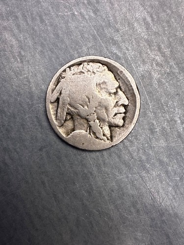 Rare Indian Head Buffalo  U.S. 5 cents nickel (No Date) No mint 