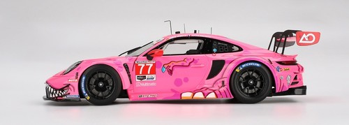 Porsche 911 GT3 R #77 AO Racing 2024 IMSA Road America in scala 1:18 di Topspeed - Foto 3 di 6