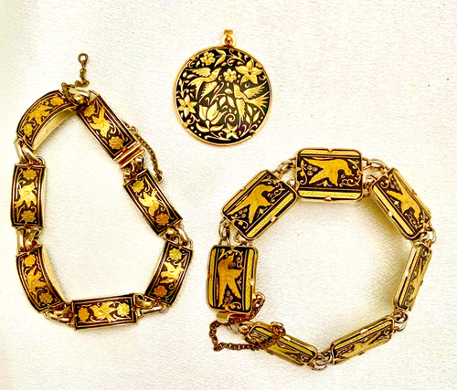 JUEGO DE 3 JOYAS TOLEDO DAMASQUINA ORO DAMASCENO: DOS PULSERAS y BROCHE c1995 en muy buen estado - Imagen 4 de 6