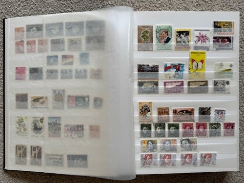 "STANLEY GIBBONS" STAMP STOCK BOOK, GREEN, 32 A4 PAGES, 64 SIDES, 1400+ STAMPS - Picture 7 of 20