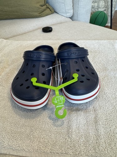 Crocs Kinder Crocband Clog in dunkelblau/rot, Gr. J1, Neu mit Etikett - Bild 5 von 9