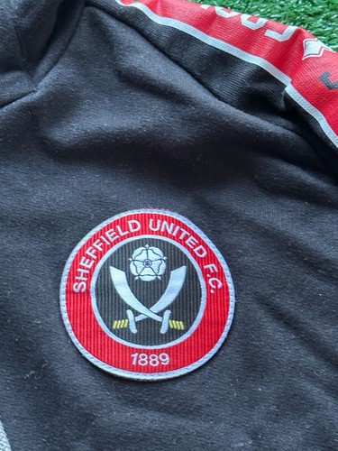 Felpa con cappuccio Sheffield United FC nera Errea full zip uomo adulto piccolo calcio - Foto 3 di 16