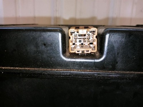 2007 NISSAN ARMADA REAR SUBWOOFER ASSEMBLY BOSE OEM 281707S200 - Picture 4 of 6