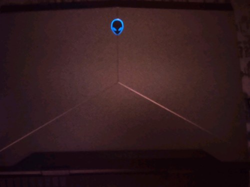 Dell Alienware 17 R4 Gaming 120Hz 2,90GHz i7-7820HK 16GB 1TB HDD GeForce GTX1080 - Bild 8 von 14