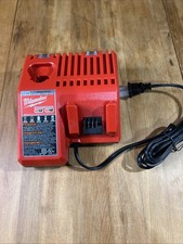 Genuine MILWAUKEE 48-59-1812 18V M12 / M18 LITHIUM ION CHARGER