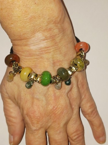 Braided Leather Gemstone Charm Bracelet-Blk-Barrel Clasp-Indian Agate Accents - Picture 5 of 6