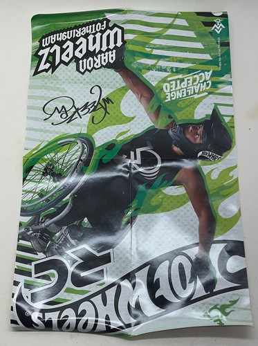 Hot Wheels RC Aaron Wheelz Wheelie Chair Remote-Control Wheelchair New Open Box - Picture 4 of 5