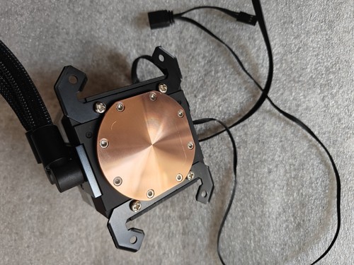 EK AIO Elite 360mm - 6 RGB Fans - Fan hub/ Rgb - AM4/AM5 ONLY - Bild 9 von 15