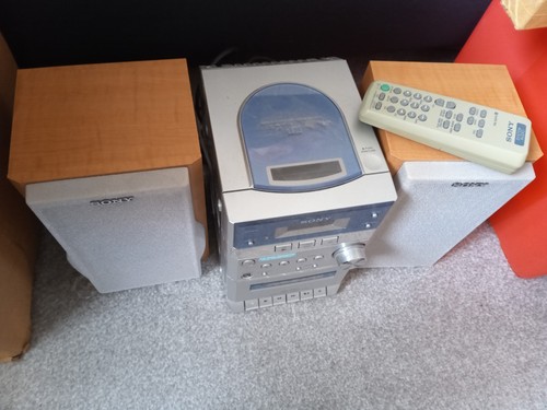 Microi Hifi, Sony Stereo Radio, Cassette Cd Player - Picture 3 of 10