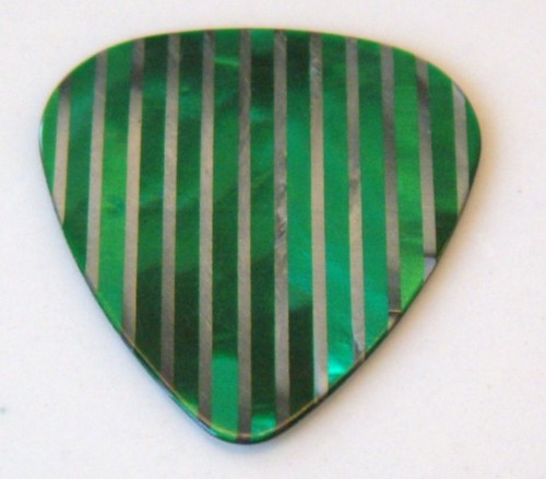 50 New Green with Silver Stripes Guitar Picks Medium Thickness No Logo - Picture 3 of 10