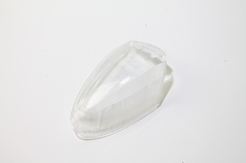 LENS RIGHT REAR BINKER FOR MATRIX UNITED MOTORS UM-33602-SA1-0011 - Picture 2 of 4