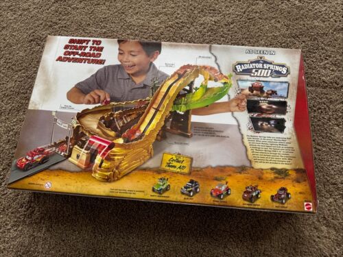 DISNEY PIXAR CARS THE RADIATOR SPRINGS 500 1/2 OFF-ROAD RALLY RACE - NEW IN BOX - Picture 2 of 3