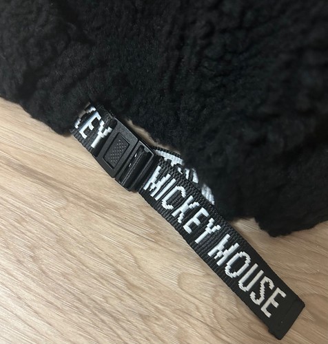 Japan Tokyo Disney Resort Ears Mickey limited Fluffy Winter Cap Hat Black Used - Picture 3 of 6