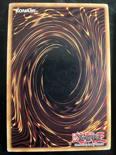 (2x) Yu-Gi-Oh! TCG Dark Magician LC01-EN005 Limited Ultra Rare - Picture 3 of 5