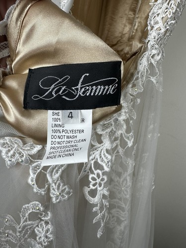 La Femme Bridal Wedding / Formal Gown 27603 Size 4 NWT - Picture 7 of 9