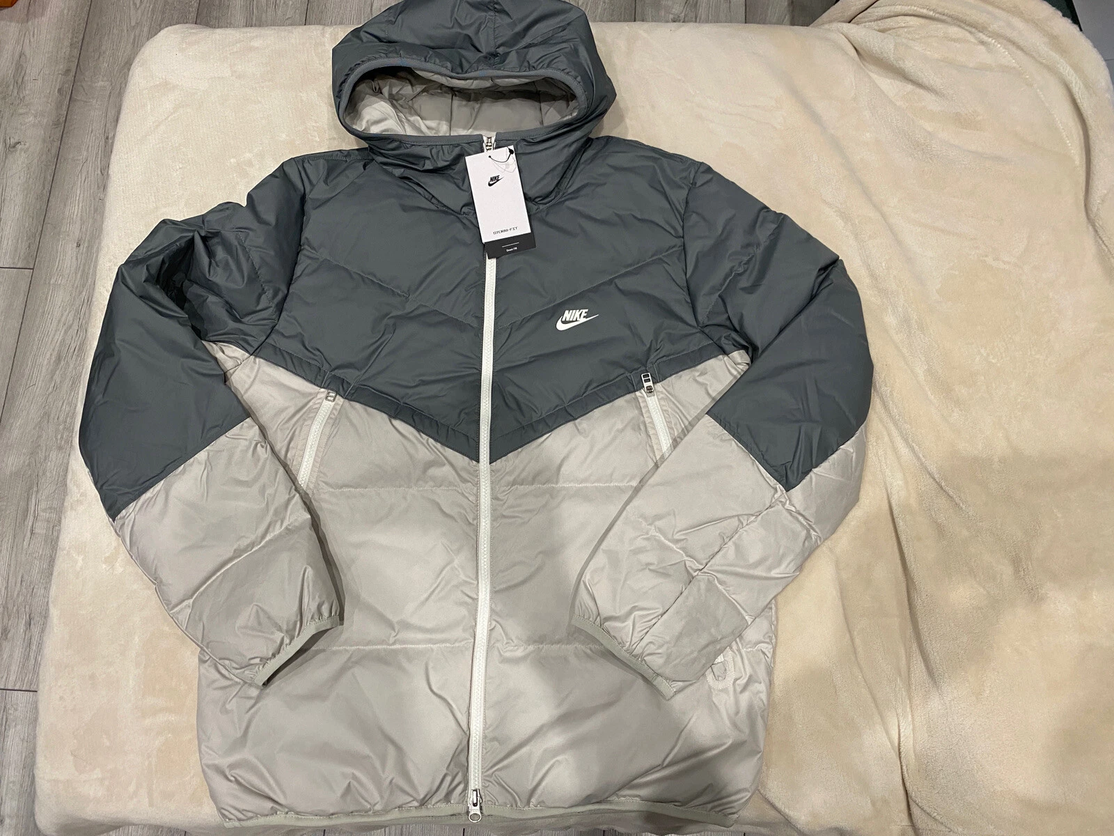 Nike Storm-Fit Windrunner Down Puffer Jacket DD6795, Mens Size S NEW (RRP£165)