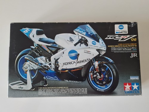 Tamiya 14107 1/12 Konica Minolta Honda Rc211V'06 Plastikmodell