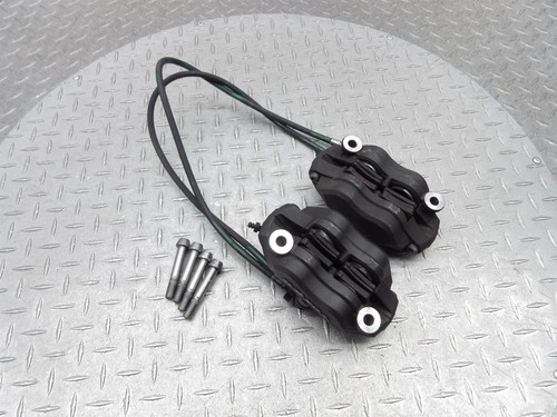 2000 99-02 Yamaha YZFR6 R6 Left Right Front Brake Caliper Line Hose Pad - Picture 1 of 14