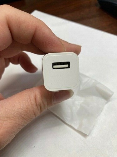 MODELO DE BLOQUE DE FUENTE DE ALIMENTACIÓN BLANCA No. A1265 100-240V 50/60Hz NUEVO CAJA ABIERTA (SS2) - Imagen 7 de 7