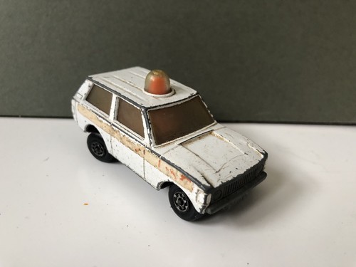 (Dañado/Para Restauración) Matchbox Lesney Trucks Ambulancia Construcción Cámper - Imagen 9 de 12