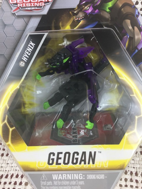 Bakugan Geogan Rising 2021 Aurelus Titan King Geogan Collectible Action Figure and Trading Cards Bakugan Geogan Rising 2021 Aurelus Titan King Geogan Collectible Action Figure and Trading Cards