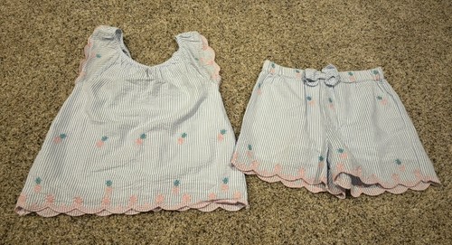 Crown & Ivy Kids 2-Piece Set Size XL Girls Seersucker Top Shorts Tie Scallop - Picture 1 of 8