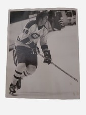 1970S TYPE 1 PETE MAHOVLICH NHL HOCKEY LEGEND PHOTO MONTREAL CANADIENS FORUM AHL