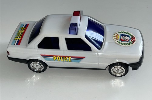 Li-lo Toys Wind-Up Rescue Squad Police Car BMW 325 Vintage Working Boxed - Picture 12 of 20