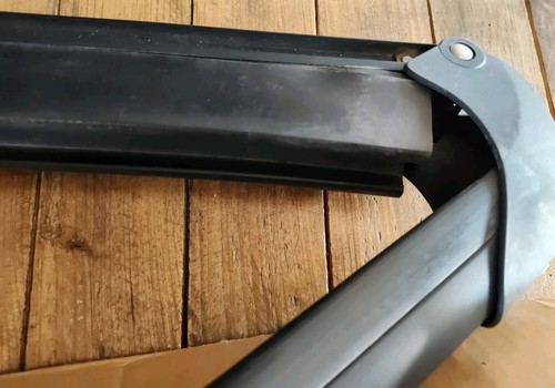Yakima Lift Ticket 6 Ski and Snowboard Rack Mount Model# 3063 - Picture 13 of 13