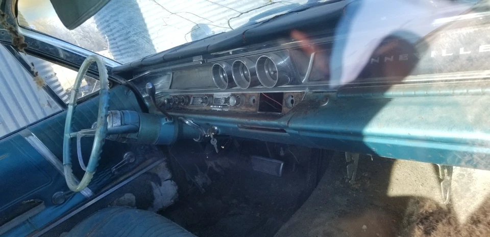 Seats Front & Rear Split Bench PARTING 1963 Pontiac Bonneville & Grand Prix GTO - Image 3 of 4