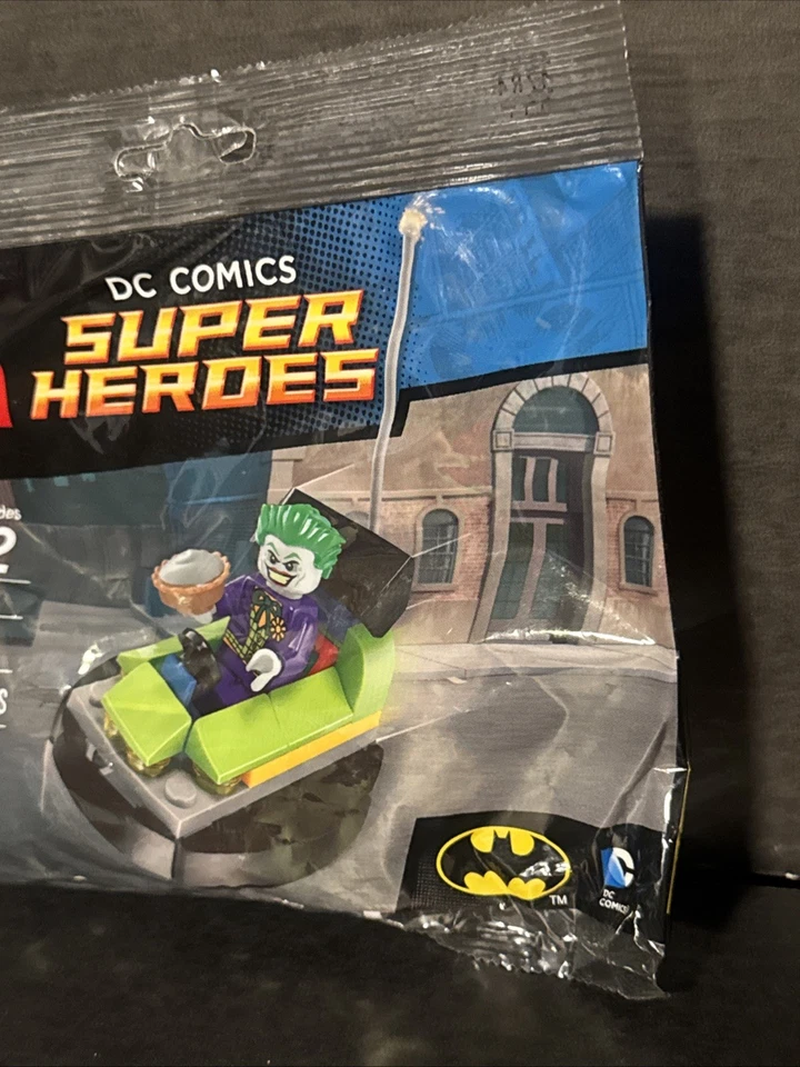 LEGO 30303 DC Comics Super Heroes: The Joker Bumper Car Retired - Image 3 of 4