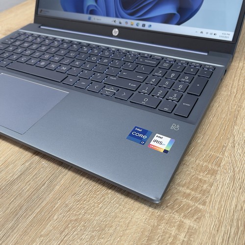 HP Pavilion 15.6'' (512GB SSD Intel Core i7-2.8GHz 16GB RAM) Laptop - Blue - Picture 5 of 14