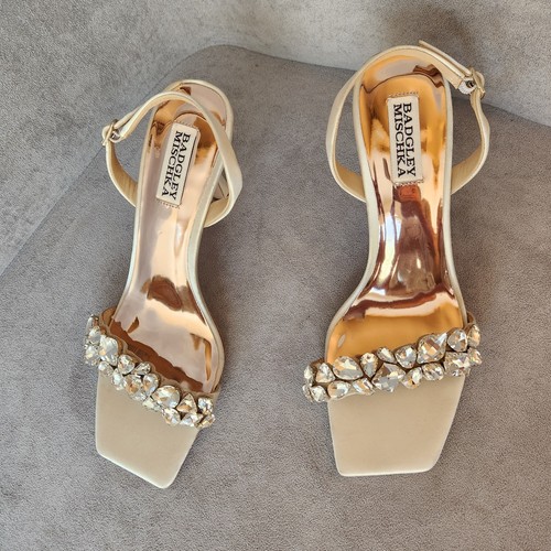 Sandali con tacco Badgley Mischka 7,5 crema raso cristalli Leanna sposa nuovi $255 - Foto 11 di 21