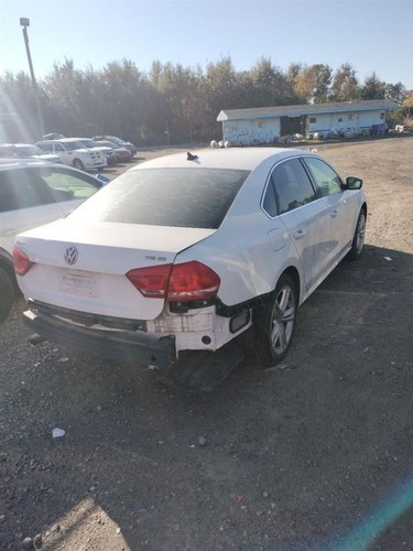 Right TAIL LAMP 561945094C 2012-2015 VOLKSWAGEN PASSAT - Picture 7 of 8